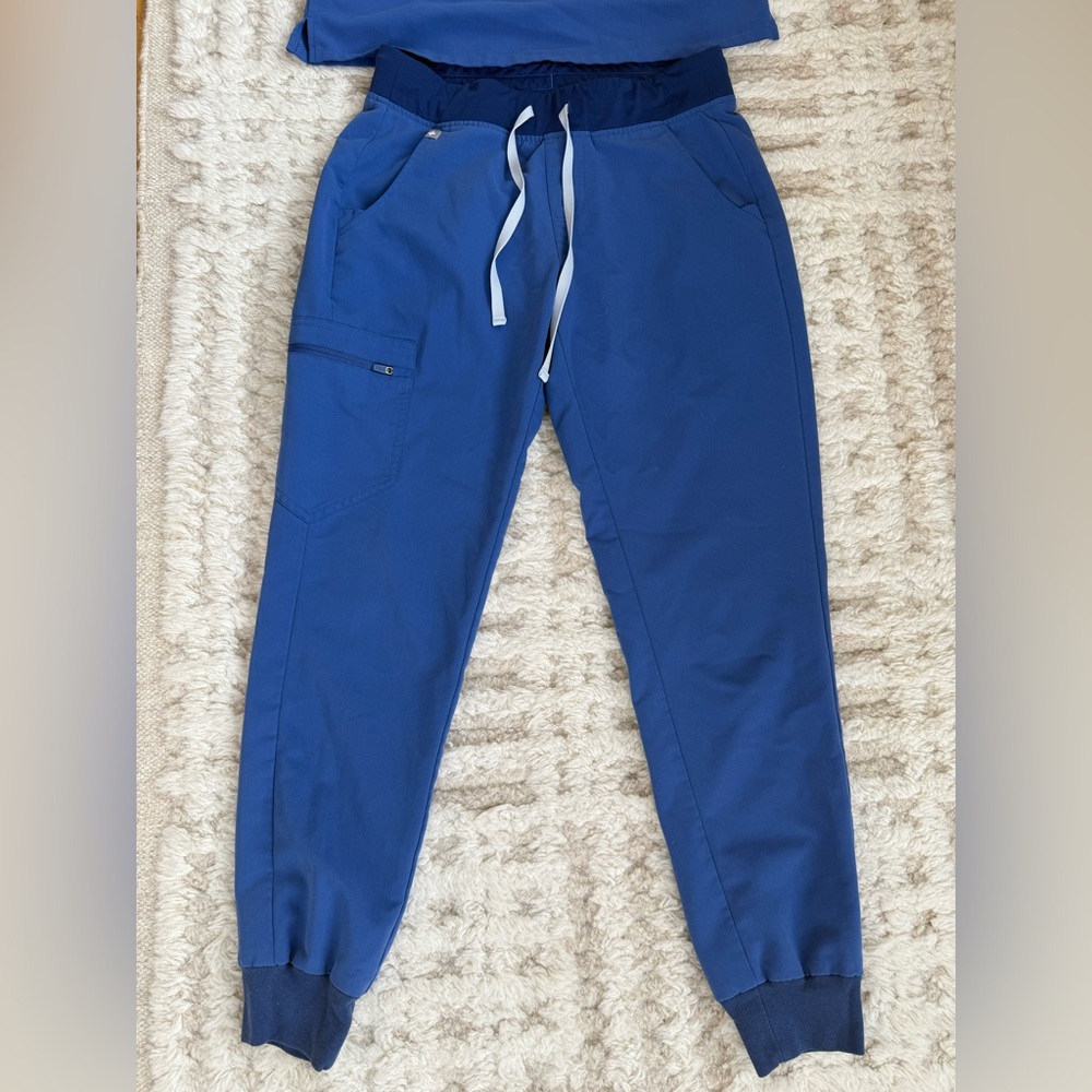 Figs Demin Blue Women’s Scrub set